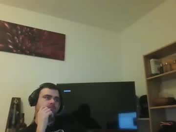 Markoluggin Chaturbate stream image from December 26, 2025