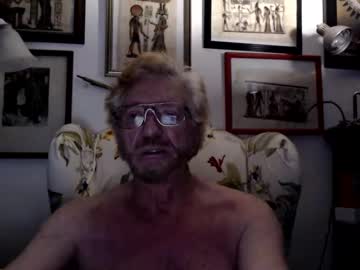 So_Erotic_Sub Chaturbate stream image from December 27, 2025