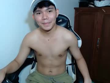 Yamati21 Chaturbate stream image from December 27, 2025
