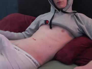 Doindos Chaturbate stream image from December 27, 2025