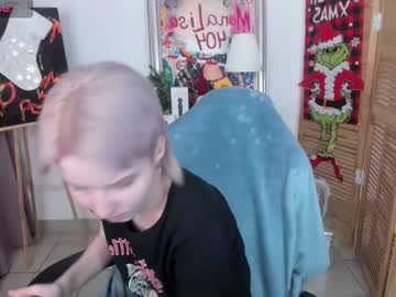 Madelaines Chaturbate stream image from December 27, 2025