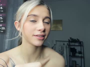 Glossybabe_ Chaturbate stream image from December 27, 2025