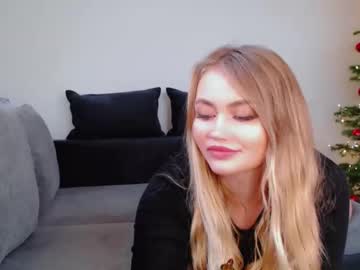 Melani_A Chaturbate stream image from December 27, 2025
