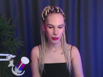 Cassiemich Chaturbate stream image from December 27, 2025