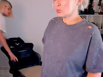 Hottyblonds Chaturbate stream image from December 27, 2025
