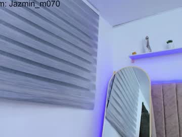 Janne_Moore Chaturbate stream image from December 27, 2025