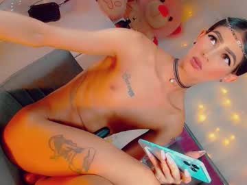 Isabellagirs Chaturbate stream image from December 27, 2025