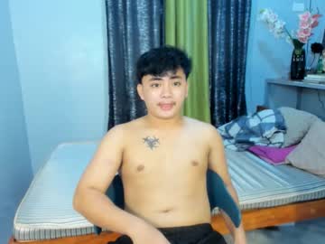 Asian_Alex21 Chaturbate stream image from December 27, 2025