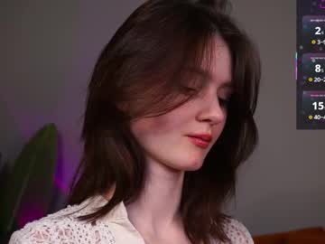 Jennyfer_Me Chaturbate stream image from December 27, 2025