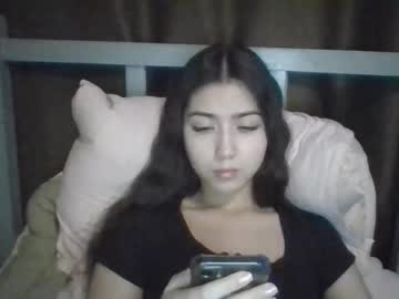 Virgi_Hicks Chaturbate stream image from December 27, 2025