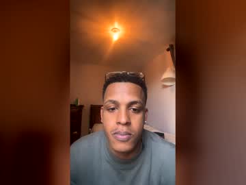 Desing400 Chaturbate stream image from December 27, 2025