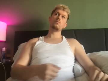 Chasehuntr Chaturbate stream image from December 27, 2025