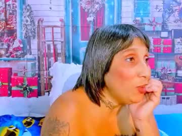 Indianroxy27 Chaturbate stream image from December 27, 2025
