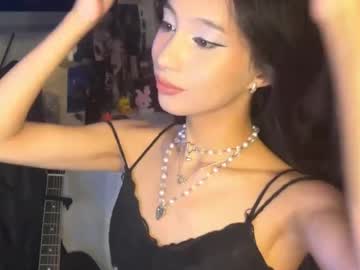 Arlicee Chaturbate stream image from December 27, 2025