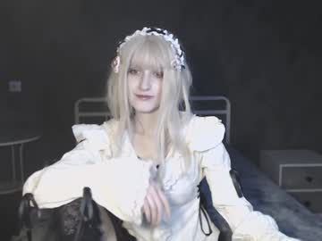 Charlie_Crystal Chaturbate stream image from December 27, 2025