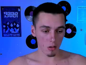 Soren_Blaze Chaturbate stream image from December 27, 2025