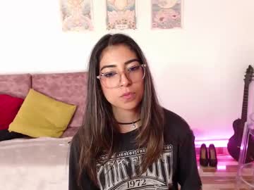 Susanahendrix Chaturbate stream image from December 27, 2025
