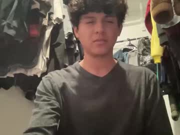 Basicflxpx Chaturbate stream image from December 27, 2025