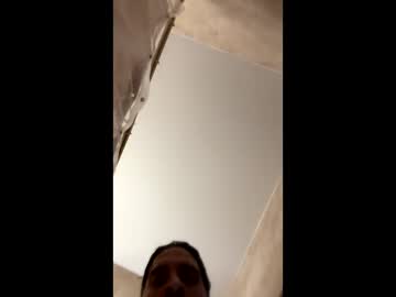 Urfavoritemember Chaturbate stream image from December 27, 2025