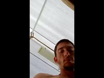 Ballshanginglowaf Chaturbate stream image from December 28, 2025