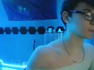 Juniorbooo Chaturbate stream image from December 28, 2025