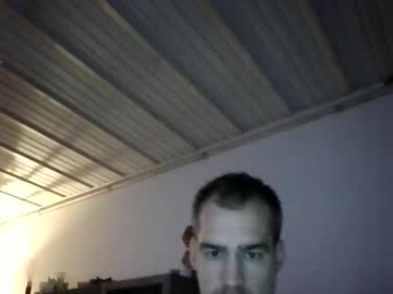 Loonelyy Chaturbate stream image from December 28, 2025