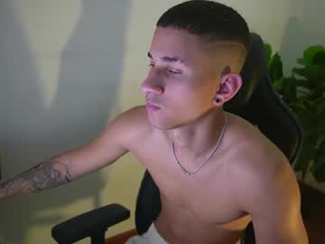 Thin_Tommy11 Chaturbate stream image from December 28, 2025