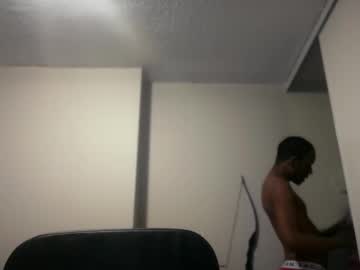Twinguy20 Chaturbate stream image from December 28, 2025