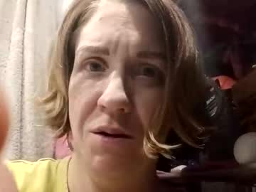 Kelli19851834 Chaturbate stream image from December 28, 2025