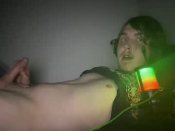 Frogerthefrog Chaturbate stream image from December 28, 2025