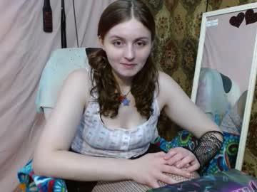 Rainbowbitterbb Chaturbate stream image from December 28, 2025