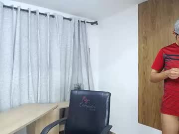 Victor_Nova Chaturbate stream image from December 28, 2025