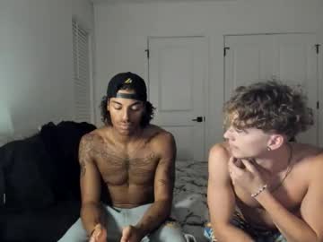 Augiexrated Chaturbate stream image from December 28, 2025
