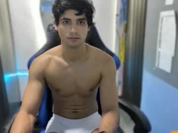 Jhon_2000s Chaturbate stream image from December 28, 2025
