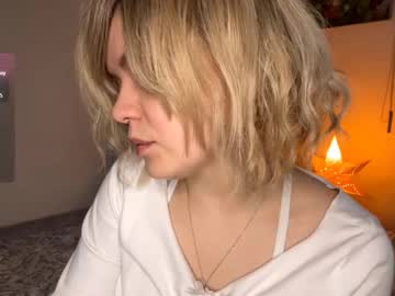 Mellisifuentes Chaturbate stream image from December 28, 2025