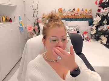 Prettyblackeyes Chaturbate stream image from December 28, 2025
