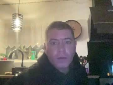 Guil0 Chaturbate stream image from December 28, 2025