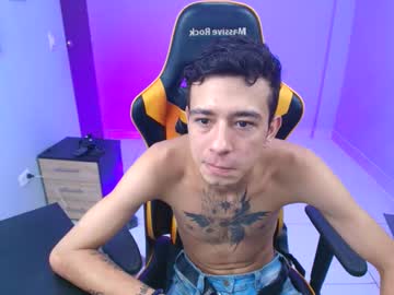 Saenz_Davis Chaturbate stream image from December 28, 2025