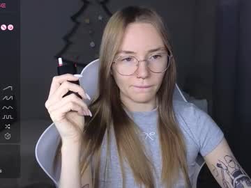 Littlevildevil Chaturbate stream image from December 28, 2025