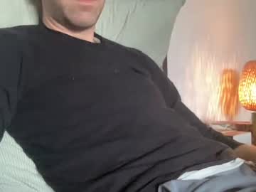 Woalo6 Chaturbate stream image from December 28, 2025