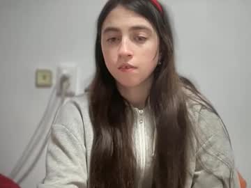 Aphr0dite22 Chaturbate stream image from December 28, 2025