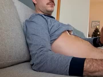 Benoitgmx12 Chaturbate stream image from December 28, 2025
