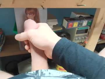 Mythicalcreature Chaturbate stream image from December 28, 2025
