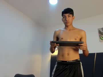 Yago_7 Chaturbate stream image from December 28, 2025