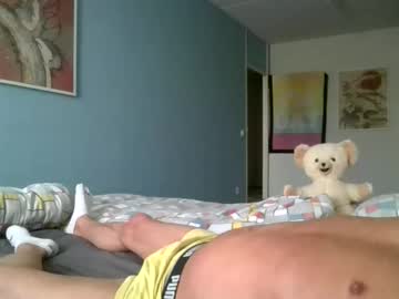 Haarlemseboy Chaturbate stream image from December 28, 2025