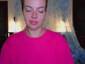Emilyrobbie Chaturbate stream image from December 28, 2025
