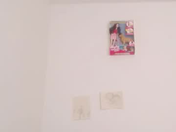 Lily_Robertss_ Chaturbate stream image from December 28, 2025