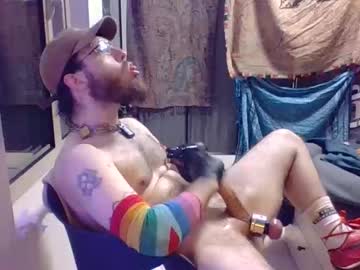 Dogwithamohawk Chaturbate stream image from December 28, 2025
