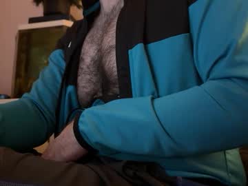 Bmcmg Chaturbate stream image from December 28, 2025