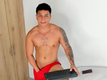 Drakesmith02 Chaturbate stream image from December 28, 2025
